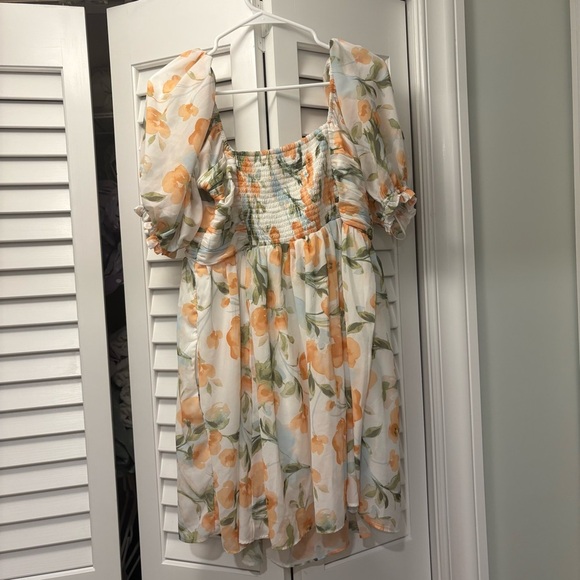 Abercrombie & Fitch Ruched Ruffle Puff Sleeve Mini Dress Size Large - Picture 3 of 4